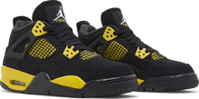 Cargar imagen en el visor de la galería, Jordan 4 Retro Thunder (GS)