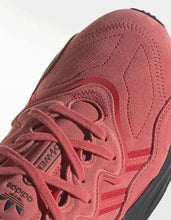 Cargar imagen en el visor de la galería, Ozweego 'Glory Red Carbon'