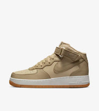 Cargar imagen en el visor de la galería, Air Force 1 Mid '07 Limestone