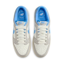 Cargar imagen en el visor de la galería, Nike Dunk Low Athletic Department University Blue