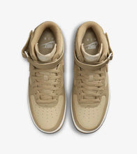 Cargar imagen en el visor de la galería, Air Force 1 Mid '07 Limestone