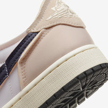 Cargar imagen en el visor de la galería, AIR JORDAN 1 LOW OG “COCONUT MILK”