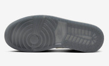 Cargar imagen en el visor de la galería, WMNS AIR JORDAN 1 LOW SE “CHINESE NEW YEAR”