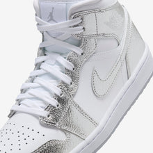 Cargar imagen en el visor de la galería, AIR JORDAN 1 MID SE “METALLIC SILVER”