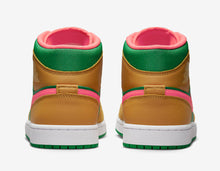 Cargar imagen en el visor de la galería, AIR JORDAN 1 MID SURFACES