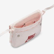 Cargar imagen en el visor de la galería, Nike Sportswear Women's Futura 365 Crossbody Bag (3L)