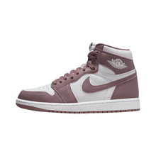 Cargar imagen en el visor de la galería, AIR JORDAN 1 HIGH OG “MAUVE”