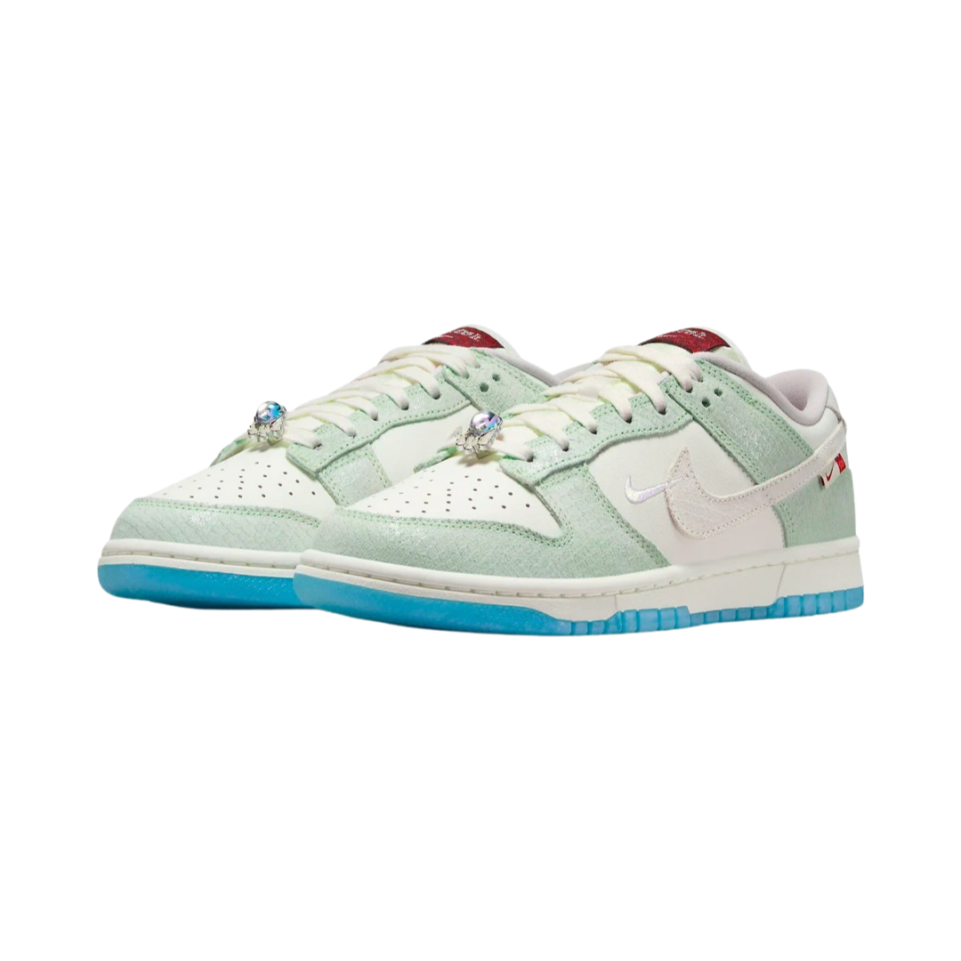 WMNS Nike Dunk Low LX “Just Do It” – City Tenis