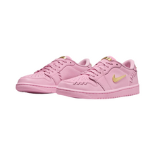 Cargar imagen en el visor de la galería, WMNS AIR JORDAN 1 LOW “PERFECT PINK”