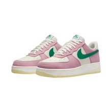 Cargar imagen en el visor de la galería, NIKE AIR FORCE 1 LOW “SOFT PINK”