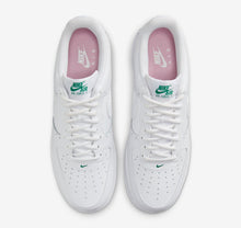 Cargar imagen en el visor de la galería, NIKE AIR FORCE 1 LOW BROGUE “WHITE”