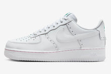 Cargar imagen en el visor de la galería, NIKE AIR FORCE 1 LOW BROGUE “WHITE”