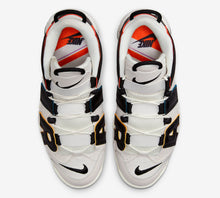 Cargar imagen en el visor de la galería, NIKE AIR MORE UPTEMPO “TRADING CARDS”