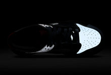 Cargar imagen en el visor de la galería, NIKE DUNK LOW “DANCE”