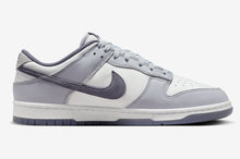Cargar imagen en el visor de la galería, NIKE DUNK LOW “LIGHT CARBON”