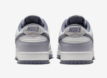 Cargar imagen en el visor de la galería, NIKE DUNK LOW “LIGHT CARBON”