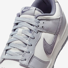 Cargar imagen en el visor de la galería, NIKE DUNK LOW “LIGHT CARBON”