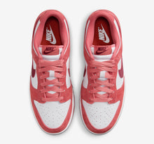 Cargar imagen en el visor de la galería, WMNS NIKE DUNK LOW “VALENTINE’S DAY”
