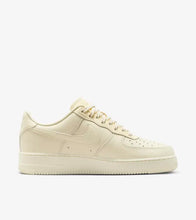 Cargar imagen en el visor de la galería, Nike Air Force 1 Low Fresh “Coconut Milk“