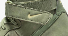 Cargar imagen en el visor de la galería, Air Force 1 '07 High