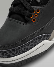 Cargar imagen en el visor de la galería, Jordan 3 Retro Fear (GS)