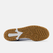 Cargar imagen en el visor de la galería, NEW BALANCE 550