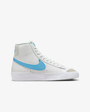 Cargar imagen en el visor de la galería, Nike Blazer Mid '77 GS