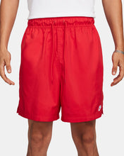 Cargar imagen en el visor de la galería, Nike Club Men's Woven Flow Shorts