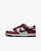 Cargar imagen en el visor de la galería, Nike Dunk Low GS