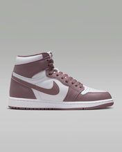 Cargar imagen en el visor de la galería, AIR JORDAN 1 HIGH OG “MAUVE”
