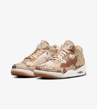 Cargar imagen en el visor de la galería, Air Jordan 3 Desert Camo