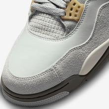 Cargar imagen en el visor de la galería, Jordan 4 Retro SE Craft Photon Dust (GS)