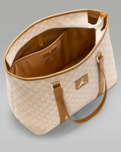 Cargar imagen en el visor de la galería, Jordan Monogram