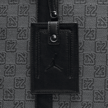 Cargar imagen en el visor de la galería, Jordan Monogram