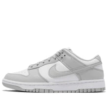 Cargar imagen en el visor de la galería, Nike Dunk Low 'Grey Fog'