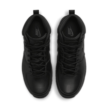 Cargar imagen en el visor de la galería, Nike Manoa Leather