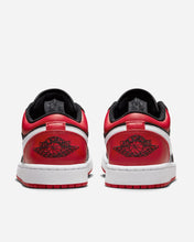 Cargar imagen en el visor de la galería, Jordan 1 Low Alternate Bred Toe
