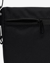 Cargar imagen en el visor de la galería, Nike Sportswear Futura 365 Cross-body Bag (3L)