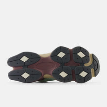 Cargar imagen en el visor de la galería, NEW BALANCE 9060