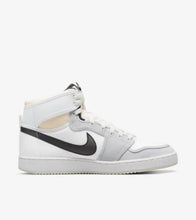 Cargar imagen en el visor de la galería, AJKO 1 "White and Black"