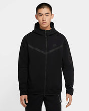 Cargar imagen en el visor de la galería, Nike Sportswear Tech Fleece Men's Full-Zip Hoodie