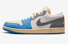 Cargar imagen en el visor de la galería, Air Jordan 1 Low “UNC Grey”