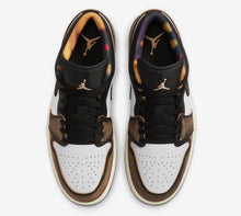 Cargar imagen en el visor de la galería, Air Jordan 1 Low “Wear Away”