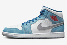 Cargar imagen en el visor de la galería, Air Jordan 1 Mid "French Blue"