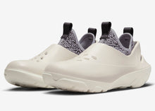 Cargar imagen en el visor de la galería, Jordan System.23 “Sail Cement”