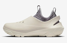 Cargar imagen en el visor de la galería, Jordan System.23 “Sail Cement”