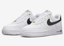 Cargar imagen en el visor de la galería, Nike Air Force 1 Low “40th Anniversary”