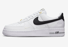 Cargar imagen en el visor de la galería, Nike Air Force 1 Low “40th Anniversary”