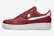 Cargar imagen en el visor de la galería, Nike Air Force 1 Low “Join Forces” Team Red