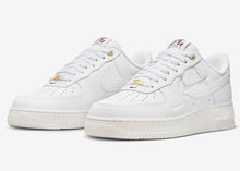 Cargar imagen en el visor de la galería, Nike Air Force 1 Low “Join Forces”